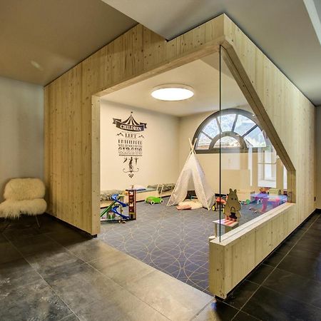 Thedrus Luxury Apt, Swimming Pool, Spa & More Шамони Экстерьер фото