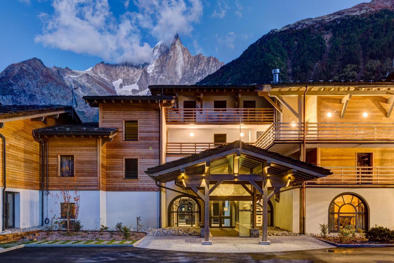 Thedrus Luxury Apt, Swimming Pool, Spa & More Шамони Экстерьер фото